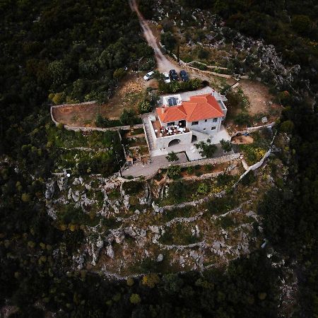 Athina'S Stone House In Kardamyli Vila Exterior foto
