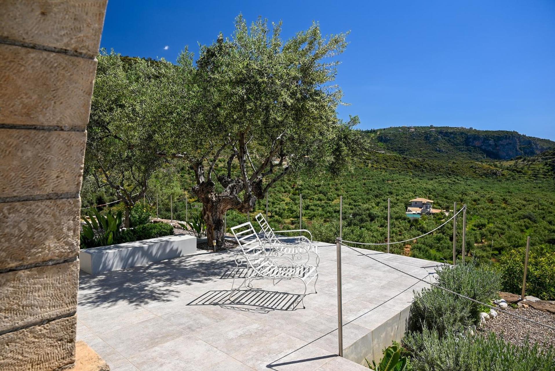 Athina'S Stone House In Kardamyli Vila Exterior foto