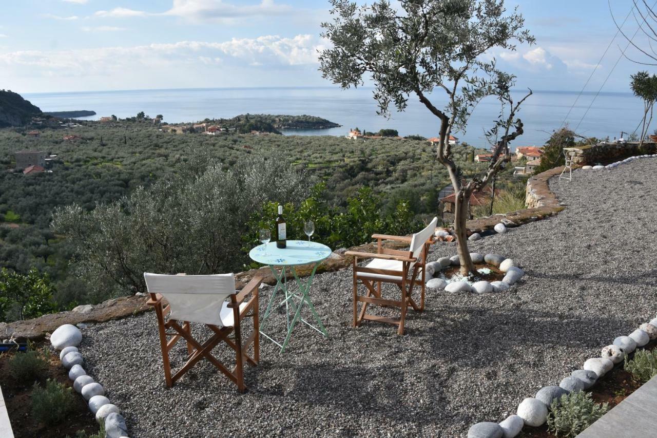 Athina'S Stone House In Kardamyli Vila Exterior foto