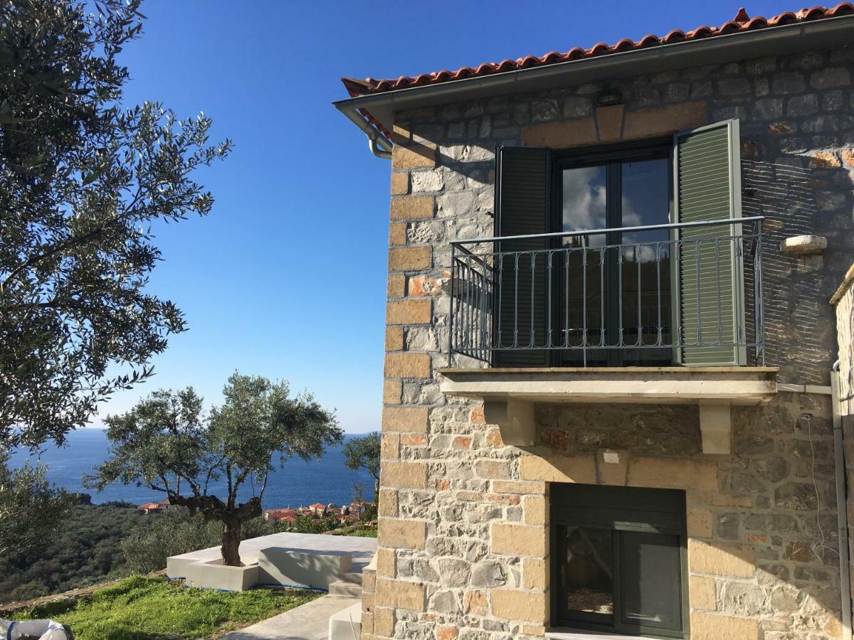 Athina'S Stone House In Kardamyli Vila Exterior foto