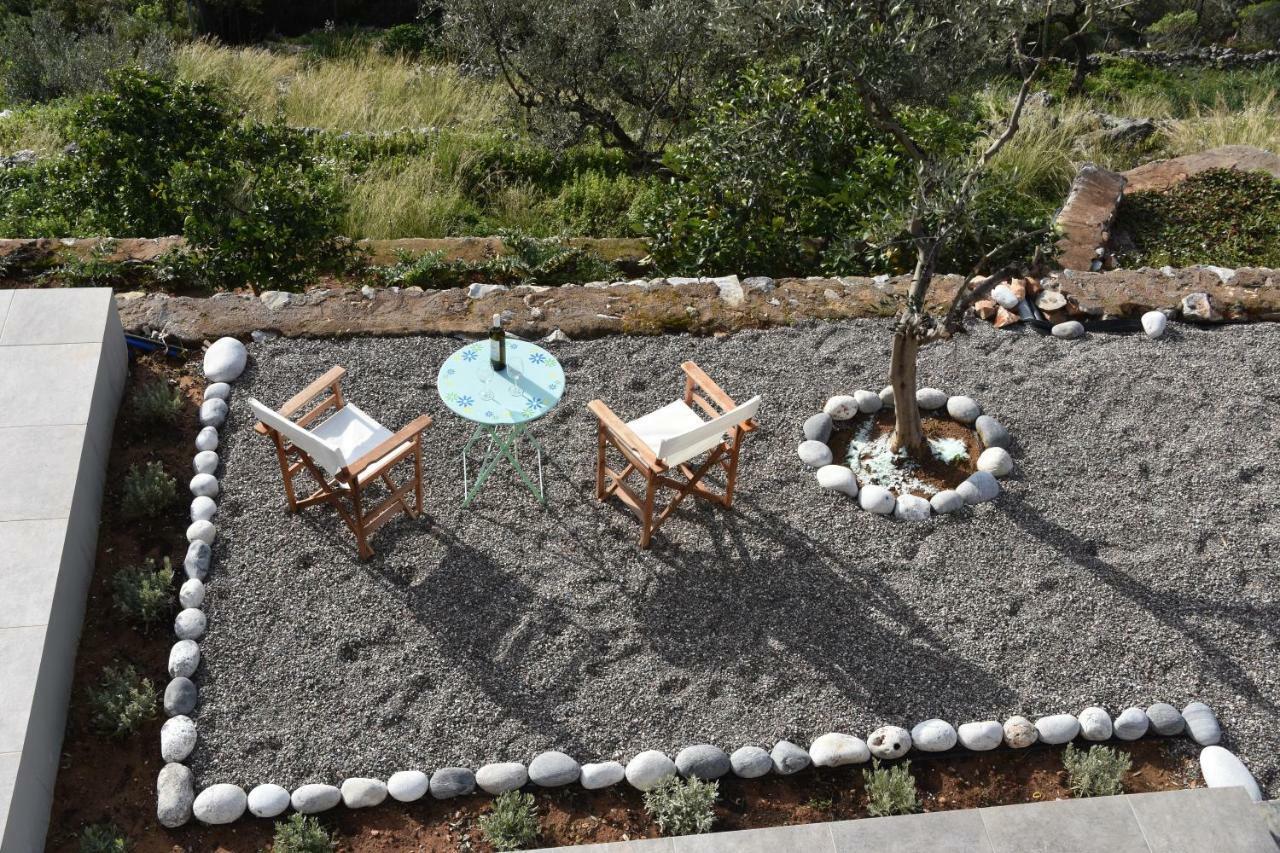Athina'S Stone House In Kardamyli Vila Exterior foto